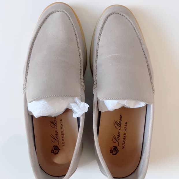 로로피아나 썸머워크 로퍼 41사이즈