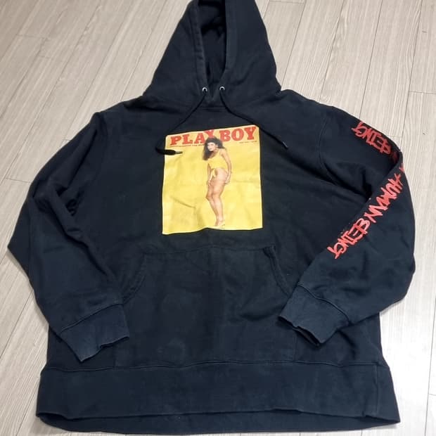 아임낫휴먼비잉*플레이보이 콜라보블랙 후드티 (105)