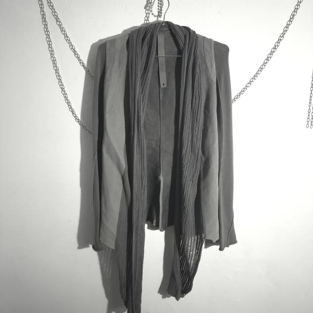 아이작 세럼 후드 스카프 썸홀 레더자켓