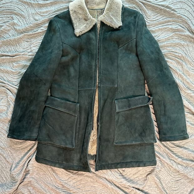 Unknown mouton jacket
