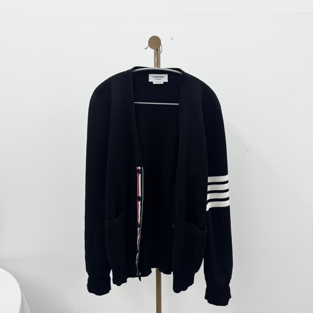 [3] 톰브라운 밀라노스티치 가디건 블랙 3 size