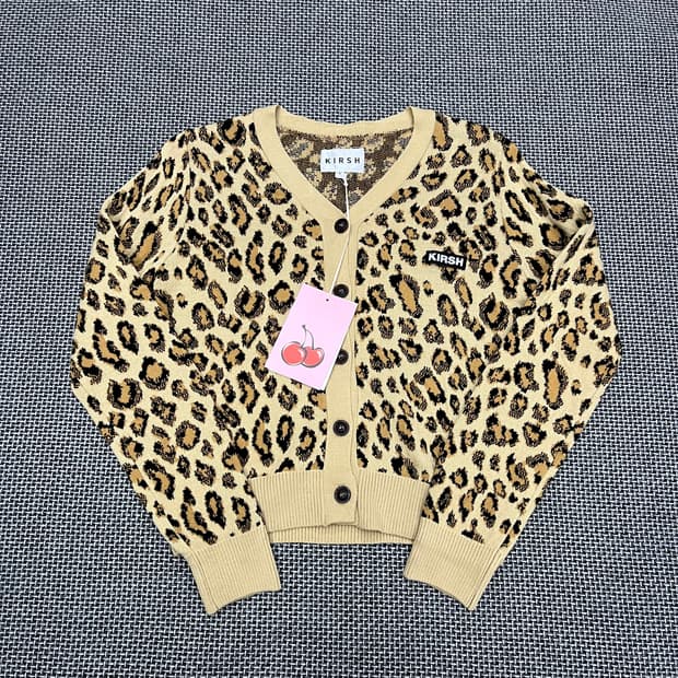 미사용 키르시 레오파드 가디건