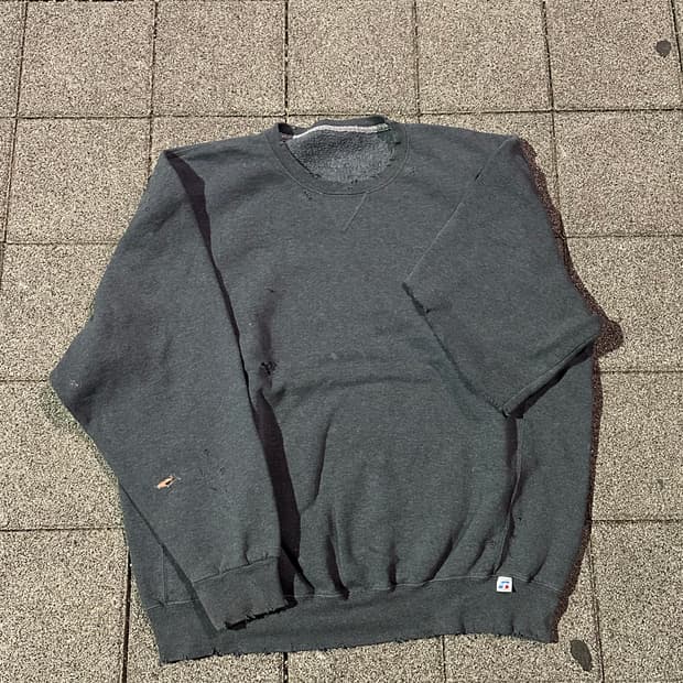 [러셀] •Vintage Russell Athletic Sweat