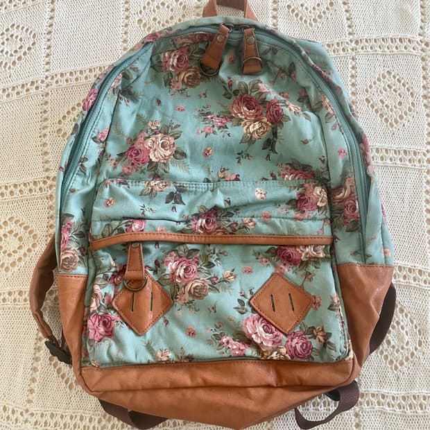 모리걸 빈티지 잔꽃 플라워 민트 백팩 🌸🌷🩵