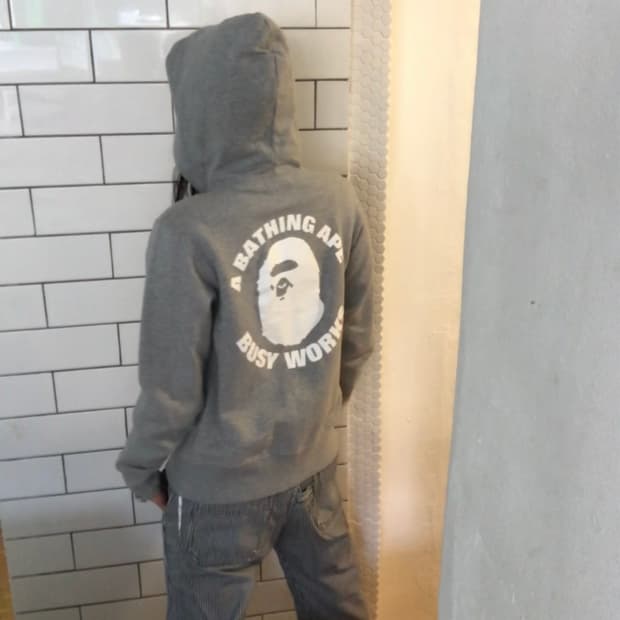 BAPE(베이프) 로고 후드 집업 / M 사이즈