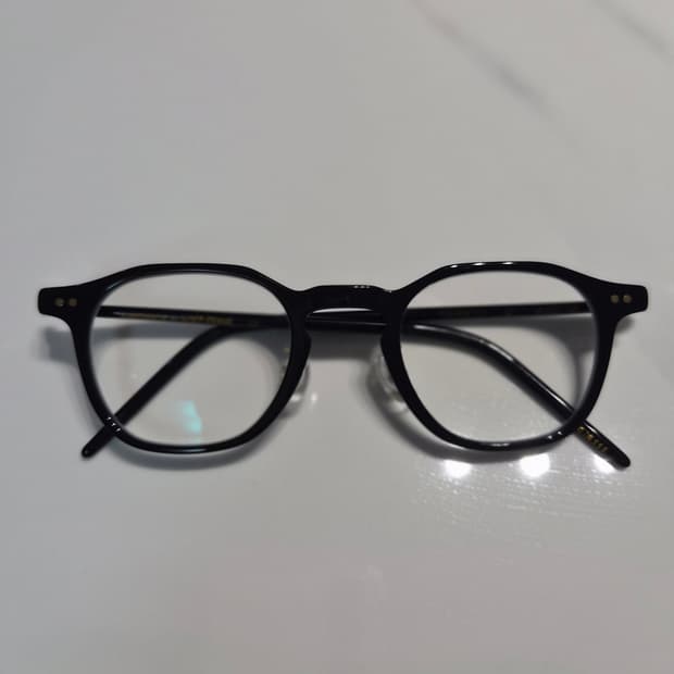 무드프레임 유랑(yulang) 111 블랙 S급 팝니다.