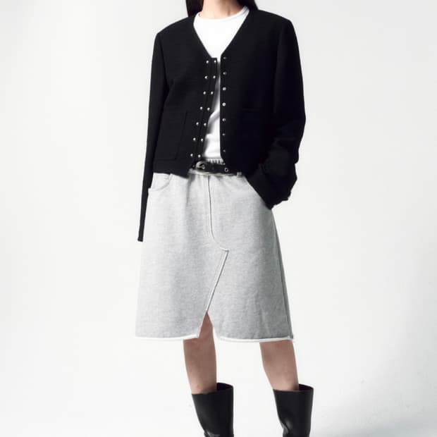 26SS 인사일런스 스냅 디테일 트위드 자켓 BLACK