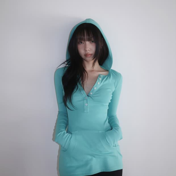 Claada 클라따 아쿠아 후드티