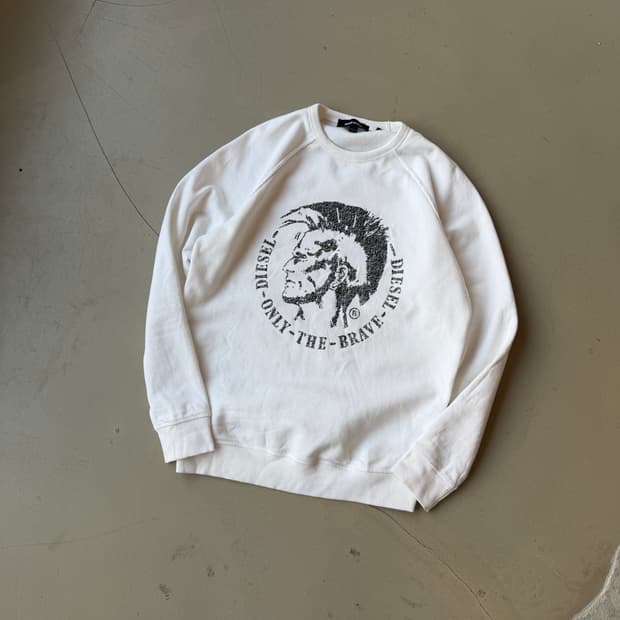 디젤 모히칸 레글런 크루넥 스웻셔츠