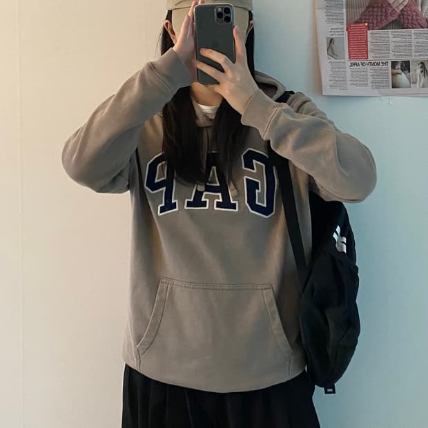 갭 후드티