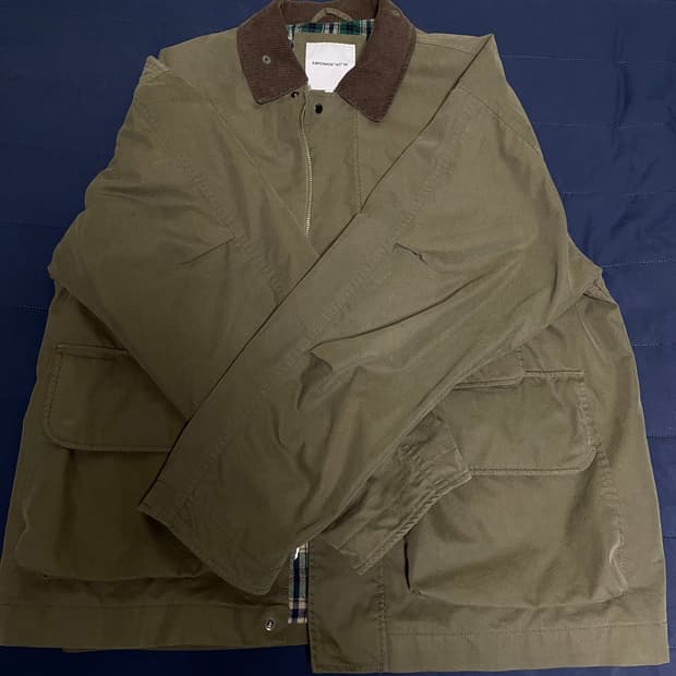 에스피오나지 올리브 헌팅자켓 팔아요