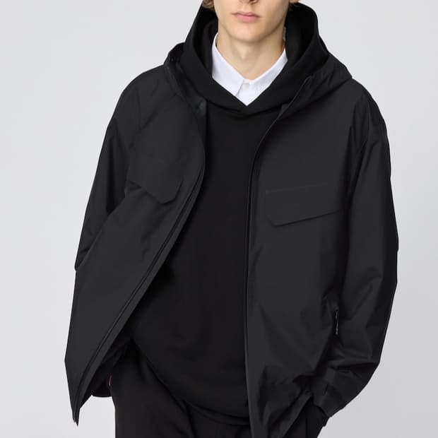 유니클로 블록테크파카 M 새상품 베일런스 아크테릭스