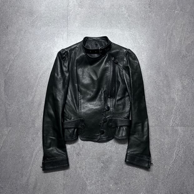 사선 지퍼 하이브리드 클로징 램스킨 자켓