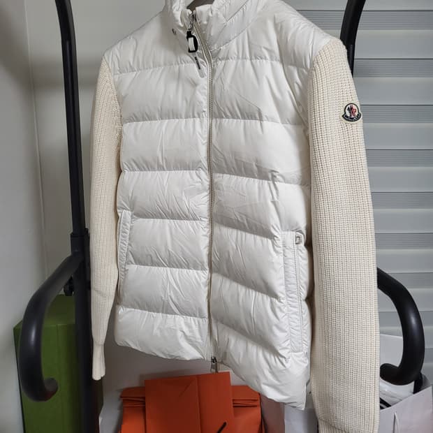 24FW 몽클레어 트리콧 니트패딩 L