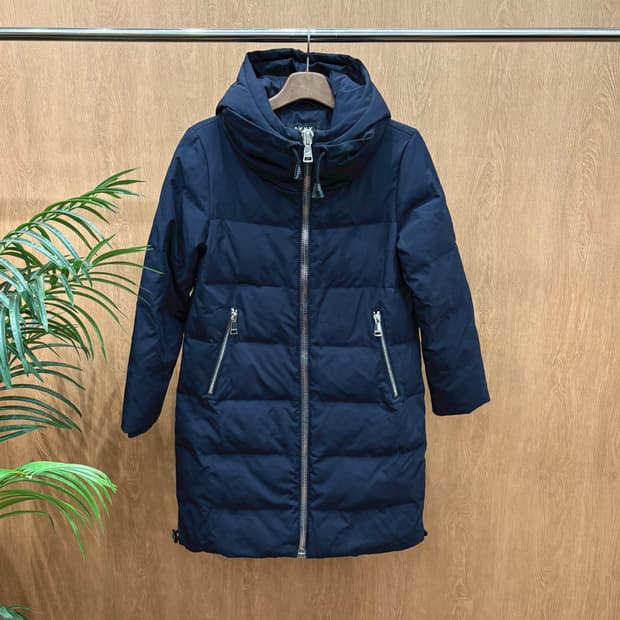 도나카란 뉴욕 롱 패딩 코트 후드 하이넥 밑단 스크링 디테일 다크 네이비