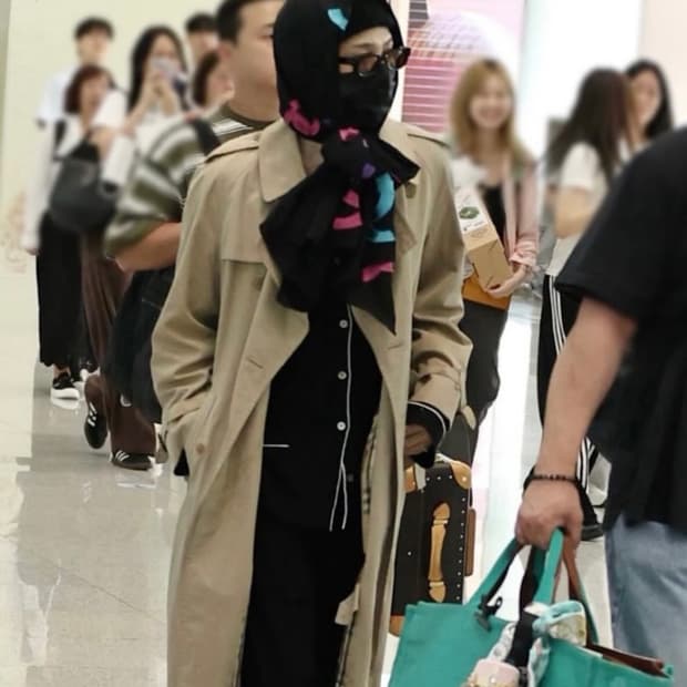 버버리 카키 트렌치코트