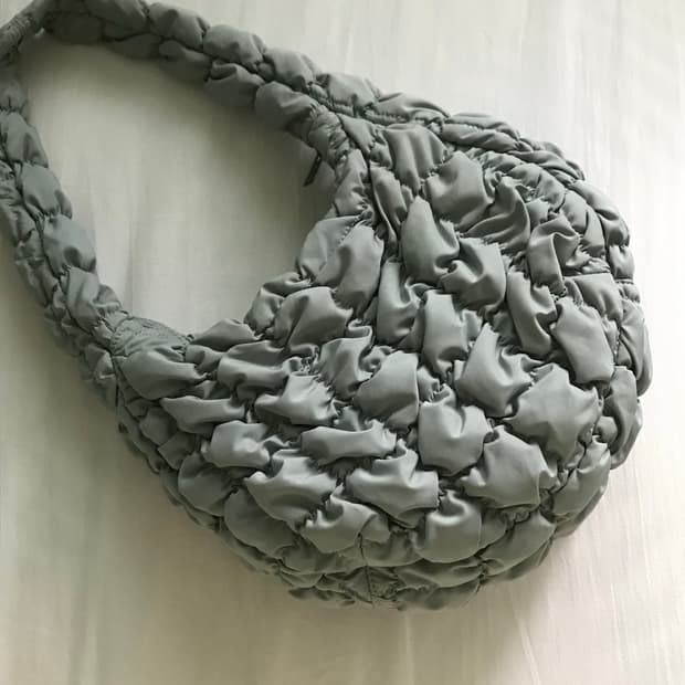 cos 퀼팅백 민트