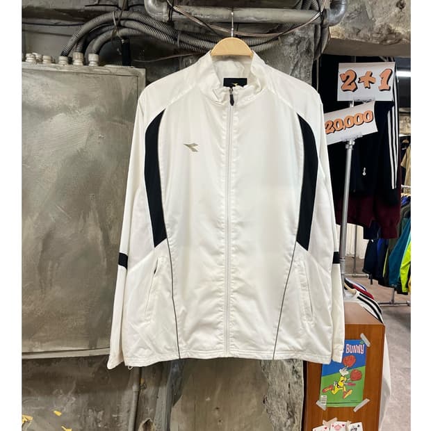 디아도라 배색 바람막이 화이트 110 #csz3746