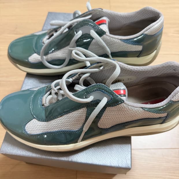 프라다 아메리카컵 남성용 7.5 에메랄드