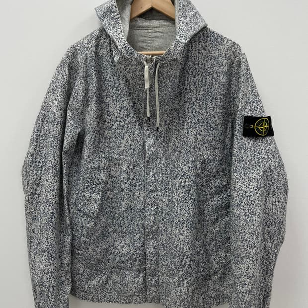 스톤 아일랜드 디지털 카모 리버시블 후드 자켓(정품)