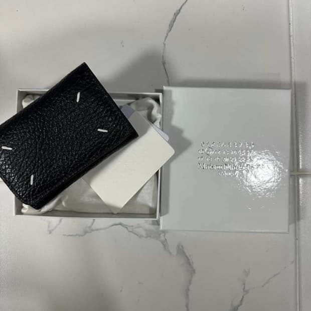 메종마르지엘라 지갑