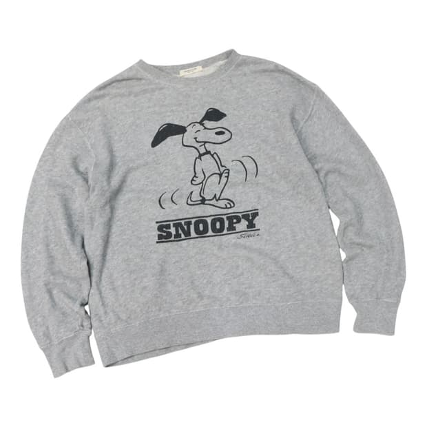 프릭스스토어 빈티지 스누피 크랙 프린팅 맨투맨