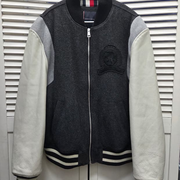 타미힐피거 소가죽 바시티 블루종 자켓