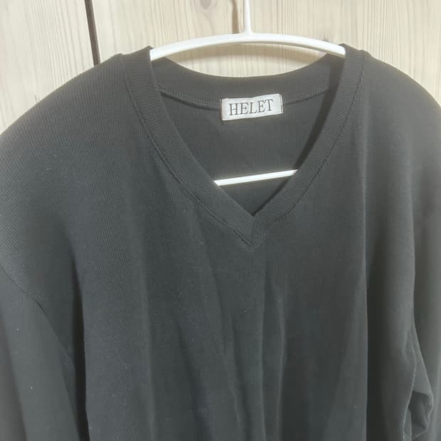 헬렛 브이넥 롱슬리브 (Black) S