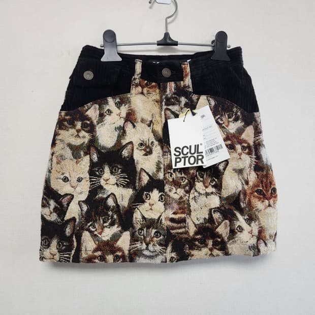 Sculptor 스컬프터 고양이 패턴 미니스커트
