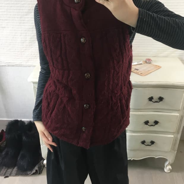 jpn vintage 레드 와인 꽈배기 니트 베스트