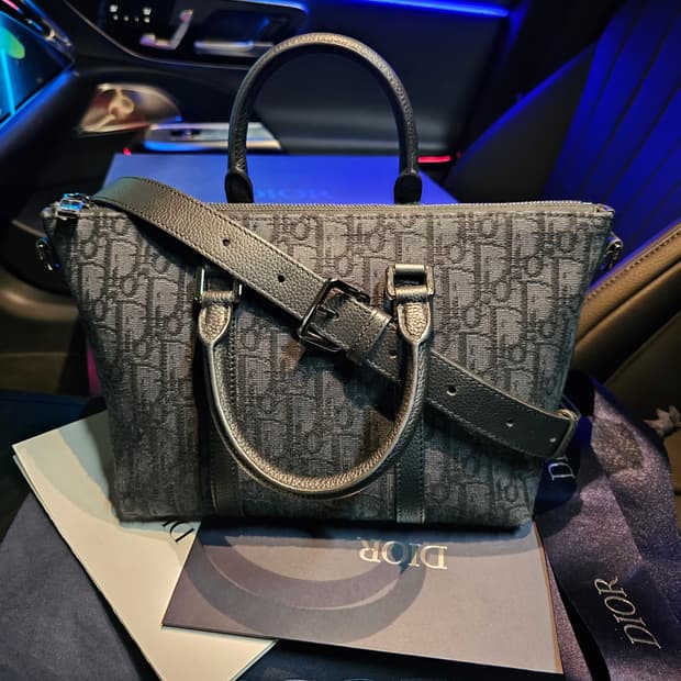 디올 오블리크 위켄더25 키폴 토트 크로스백