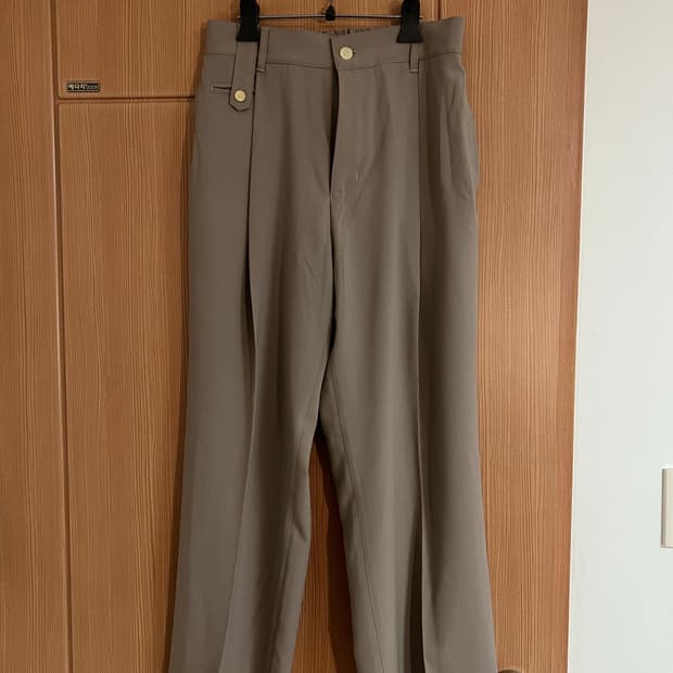 노운 링클프리 슬랙스 32사이즈 