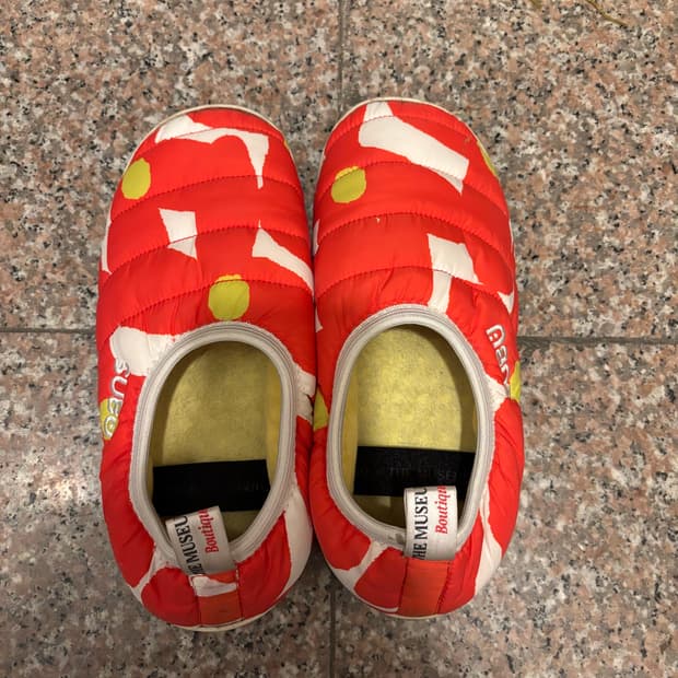 subu/themuseumvisitor 패딩슈즈