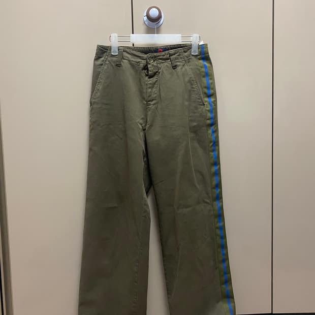 (46) Dolce&Gabbana cotton pants