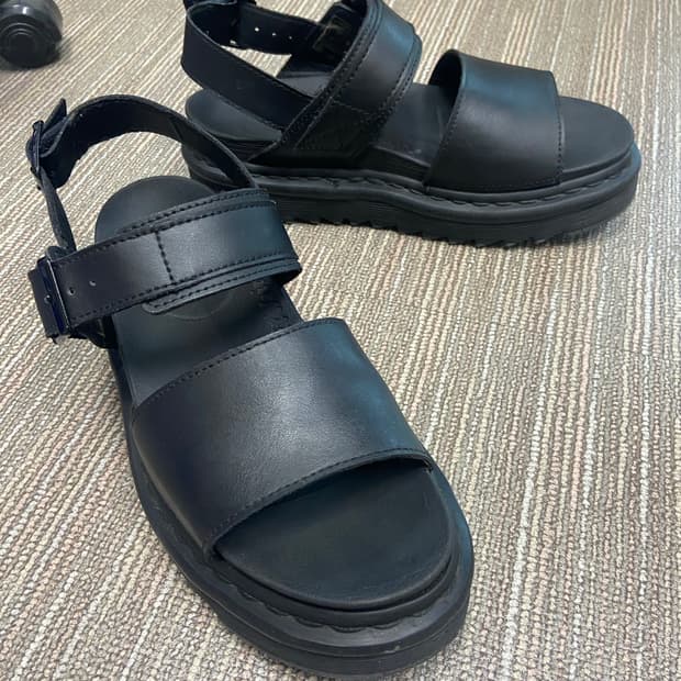 닥터마틴 보스 샌들 240 단종이사급처 상태좋음