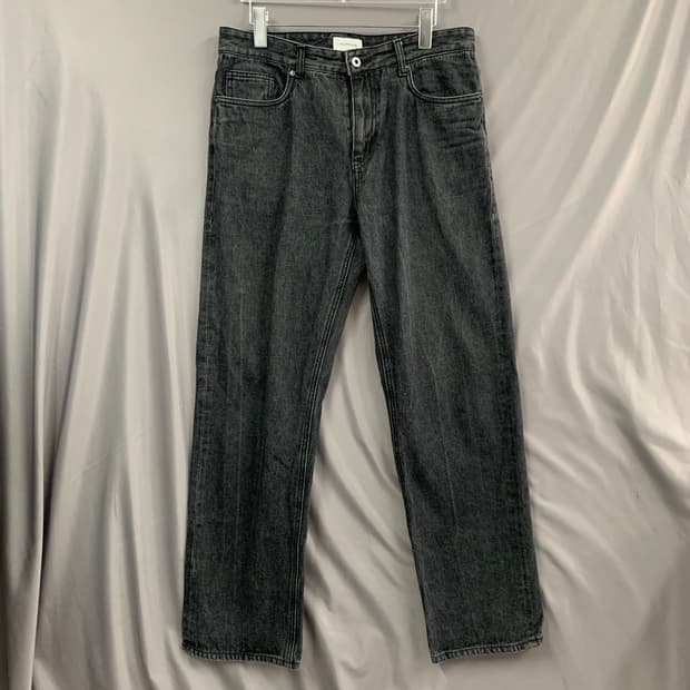 M HIS 헤지스 일자 흑청 데님 청바지