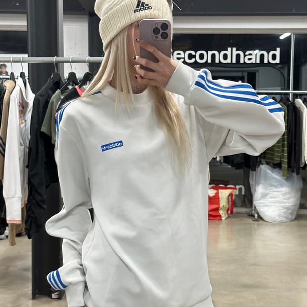 아디다스 오리지널스 삼선 로고 맨투맨 텐노지  화이트