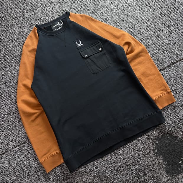 프레디페리 x 라프시몬스 포켓 크루넥 스웻 셔츠 4146
