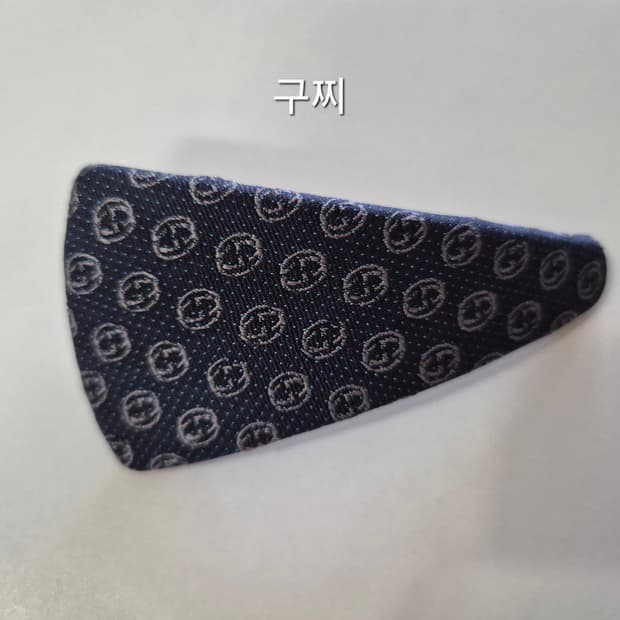(정품원단)구찌 삼각 헤어핀(집게핀)