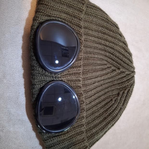 시피컴퍼니 니트 모자