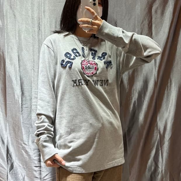 L 아베크롬비 뉴욕 로고 그레이 롱슬리브