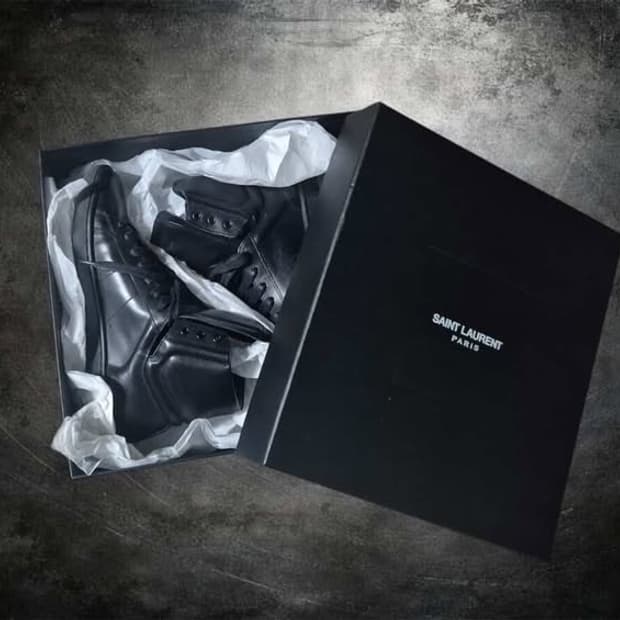 [Saint Laurent] High-Top sneakers