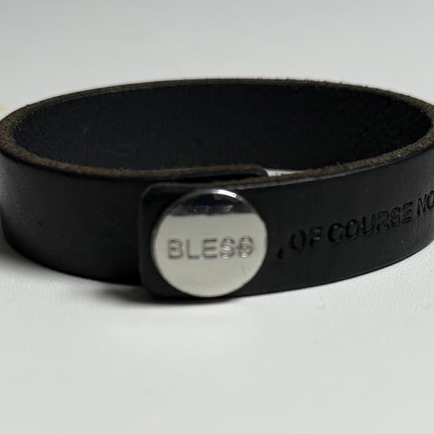 BLESS 팔찌