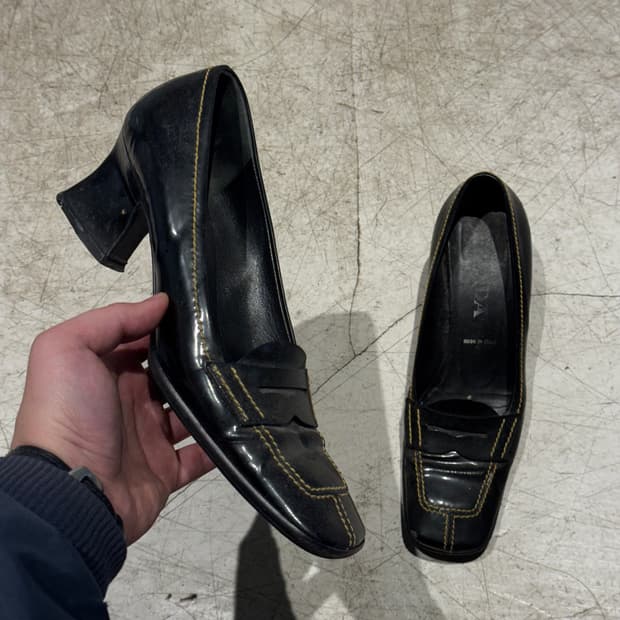 PRADA 프라다 페니 로퍼 힐 36.5 (235) 올드머니