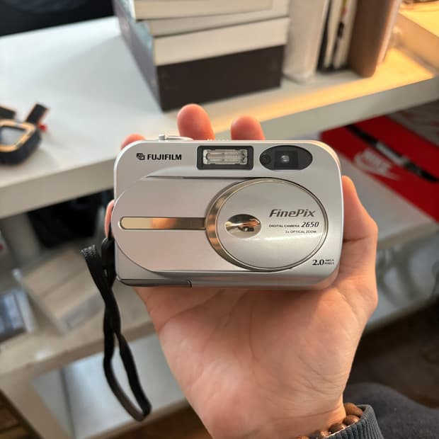 후지필름 파인픽스 2650 디지털카메라