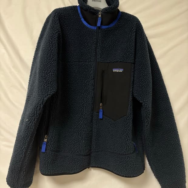 파타고니아레트로후리스 네이비 M