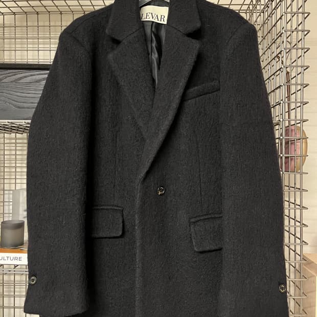 르바 LEVAR 블랙 울 하프 코트