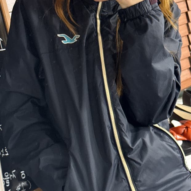 홀리스터 바람막이
