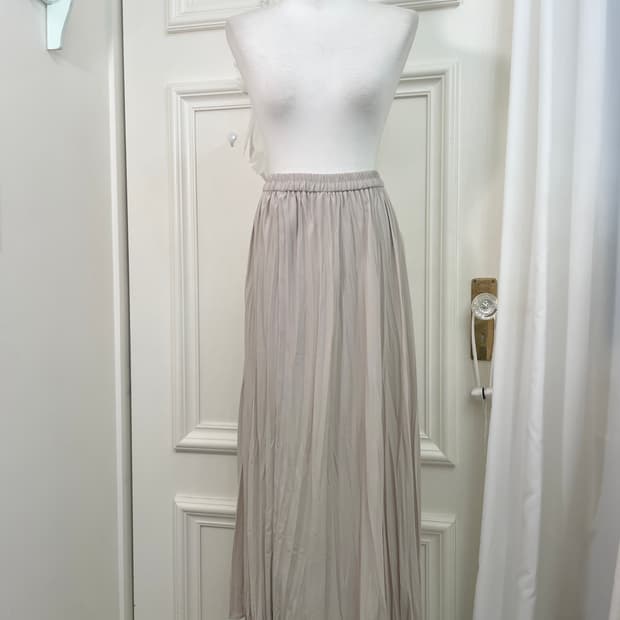 sheer gray pleats banding long skirt