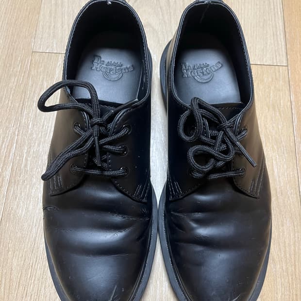 닥터마틴 1461 모노 UK7